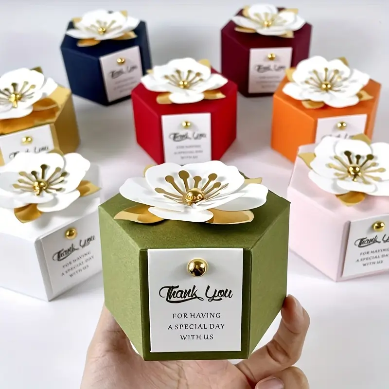 Customizable Holiday-Themed Jewelry Packaging | Designed for Jewelry Retailers Seeking Seasonal and Eye-Catching Packaging for Increased Brand Visibility - 10089