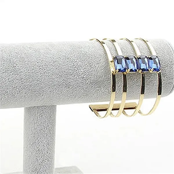 Luxurious Premium Custom Jewelry Display Solutions for Designer Brands | Crafted to Elevate Brand Image and Enhance Customer Perception - 10099