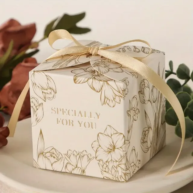 Recyclable Gift Boxes with Personalized Branding for Small Orders | Sustainable Packaging Solutions | Customizable Designs - 10109