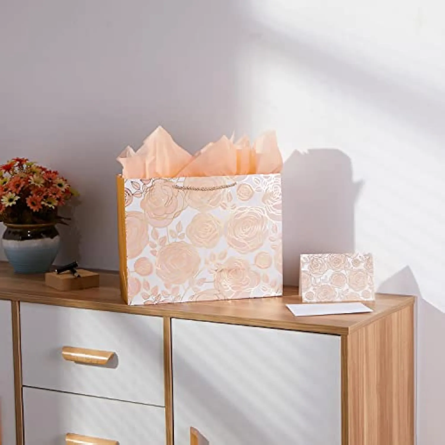 Elegant and Customizable Kraft Paper Bags with Custom Prints | Bespoke Packaging for Jewelry Retailers and Special Event Gift Packaging - 10115