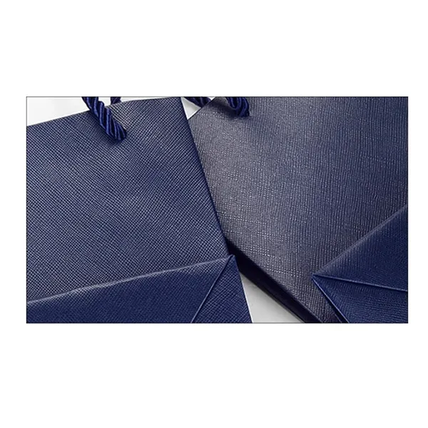 Sophisticated Laminated Paper Bags with a Premium Glossy Finish | Superior Packaging Solutions for Jewelry Merchants and High-End Retail Displays - 10211