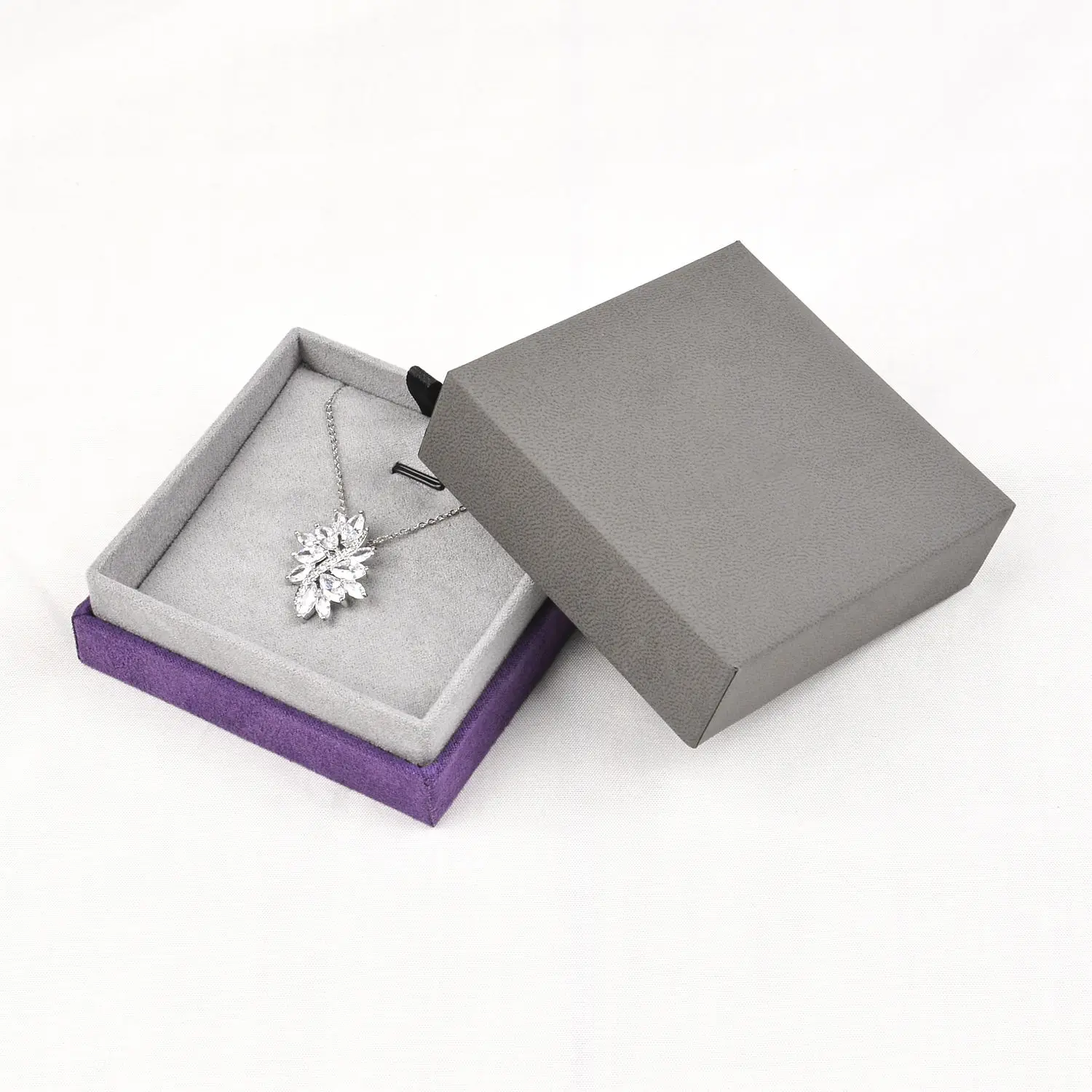 Dresser Jewelry Boxes with Built-In Storage | Stylish Jewelry Organizers for Your Dresser Top Private Label Service from Richpack - 10211