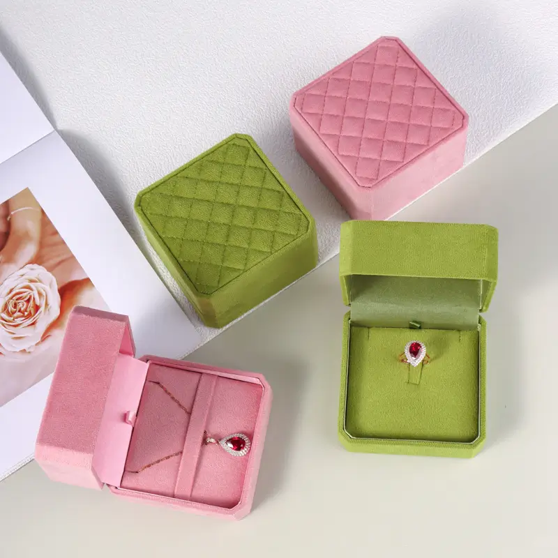 Richpack Premium Jewelry Boxes with Tarnish-Resistant Features | Elegant Storage Solutions Inspired by Anti-Tarnish Jewelry Boxes - 10289
