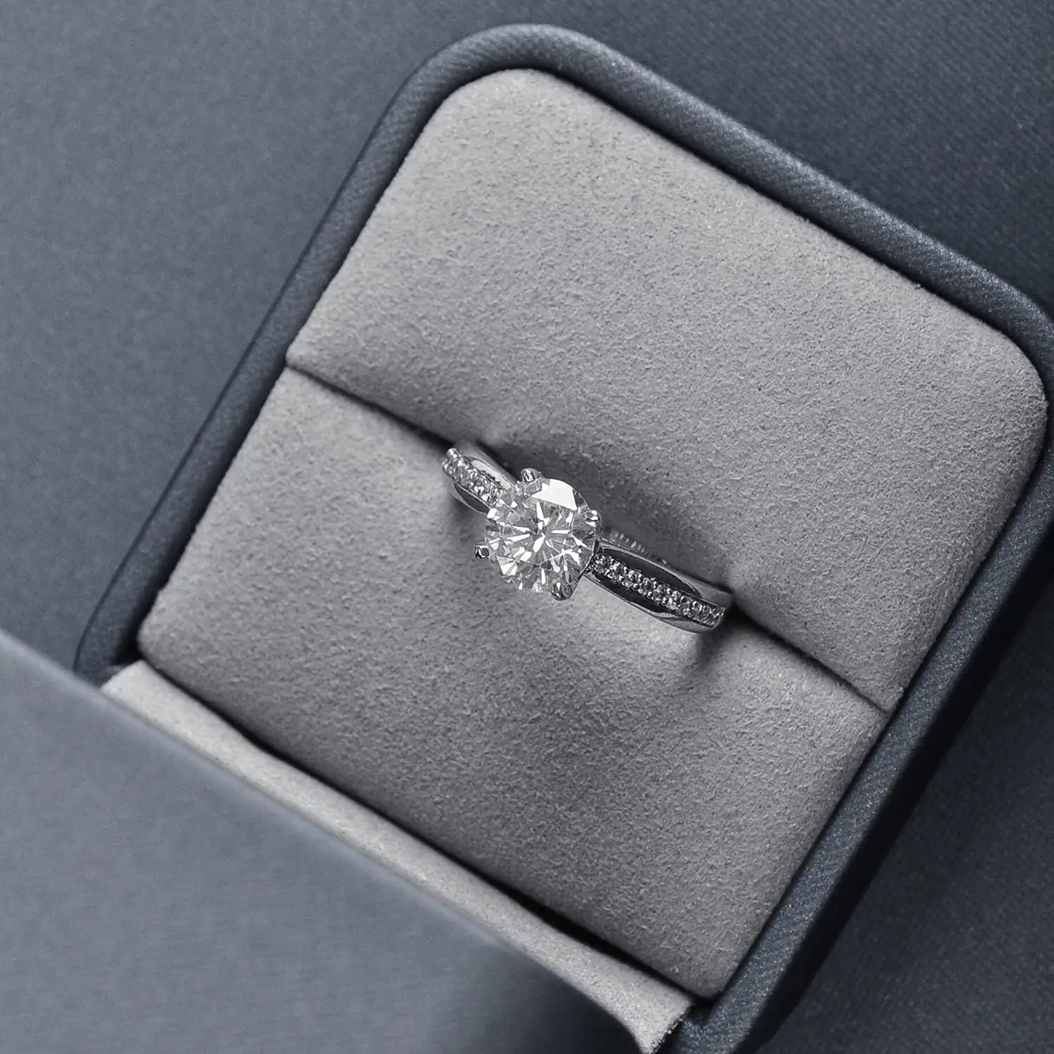 Engraved Leather Ring Boxes for Weddings | Custom Keepsakes for a Timeless Ceremony Richpack Manufacturer Direct for Wholesale & Retail Businesses - 10442