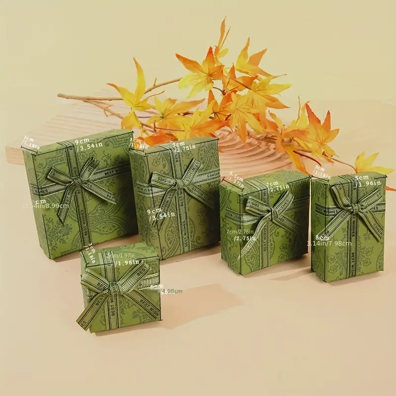Richpack Decorative Christmas Gift Boxes | Festive Packaging Solutions with Customizable Decorations for Retail and Corporate Gifting - 10491