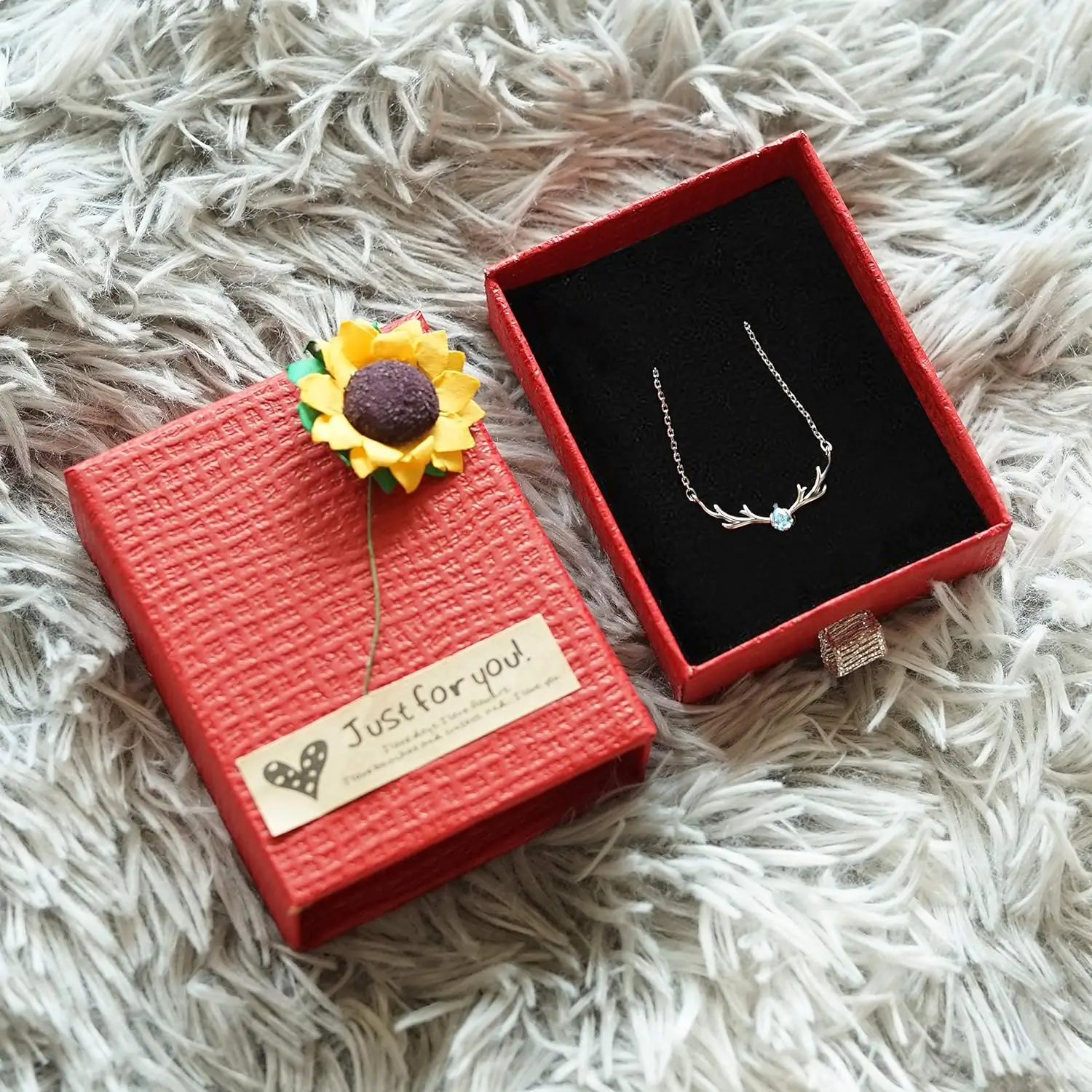 Premium Jewelry Packaging with Eco-Friendly Materials | Sustainable and Luxurious Solutions Ideal for High-End Brands Richpack - 10612