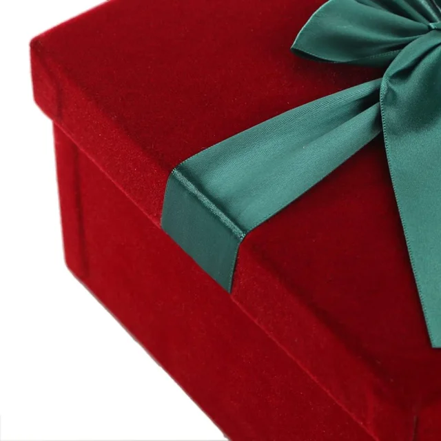Richpack Luxury Gift Boxes Made of Velvet | High-End Packaging for Gifts Custom Branding Options for Wholesale Suppliers - 51ComKJ81AL. AC SL1001