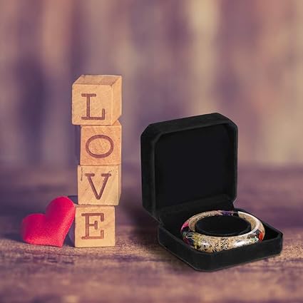 Luxurious Black Velvet Jewelry Box Custom Velvet Bracelet Box for Elegant Gift Presentation Classic for Necklace Pendant | Richpack - 61w9TCgCVdL. AC SX425