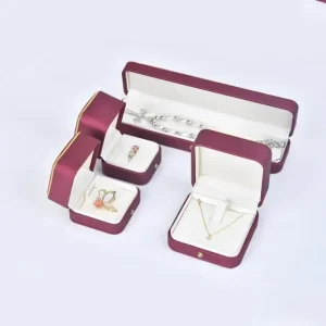 Innovative Jewelry Packaging from Richpack | Chinese Jewelry Box Manufacturer Provides Premium Packaging Solutions for Jewelry Brands and Retailers - DSC 4511