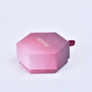 Індивідуальні ювелірні коробки з логотипом бренду для роздрібних магазинів | Елегантна презентація для роздрібних вітрин Richpack Corporate Gifting Solutions - DSC 5277