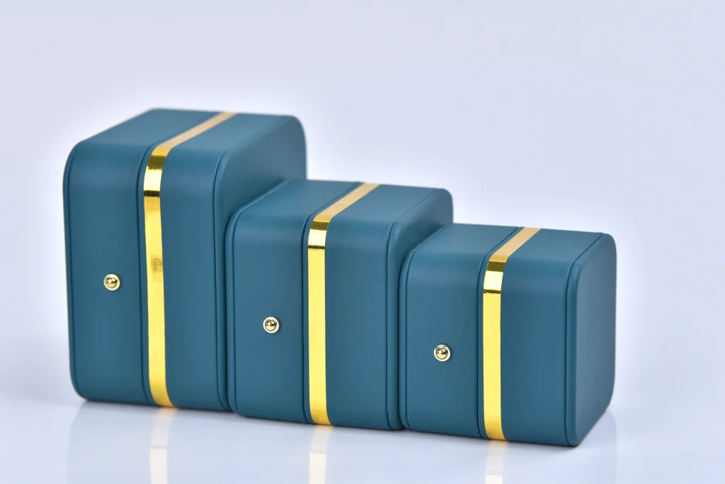 A Guide to Picking the Right Sizes for Custom Gift Boxes - DSC 5838 1024x684