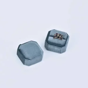 Small Velvet Earring Boxes for Luxurious Display | Perfect for Retail and Wholesale Richpack Corporate Gifting Solutions - DSC 6338