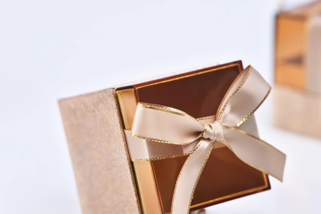 A Guide to Picking the Right Sizes for Custom Gift Boxes - DSC 6362 1024x684