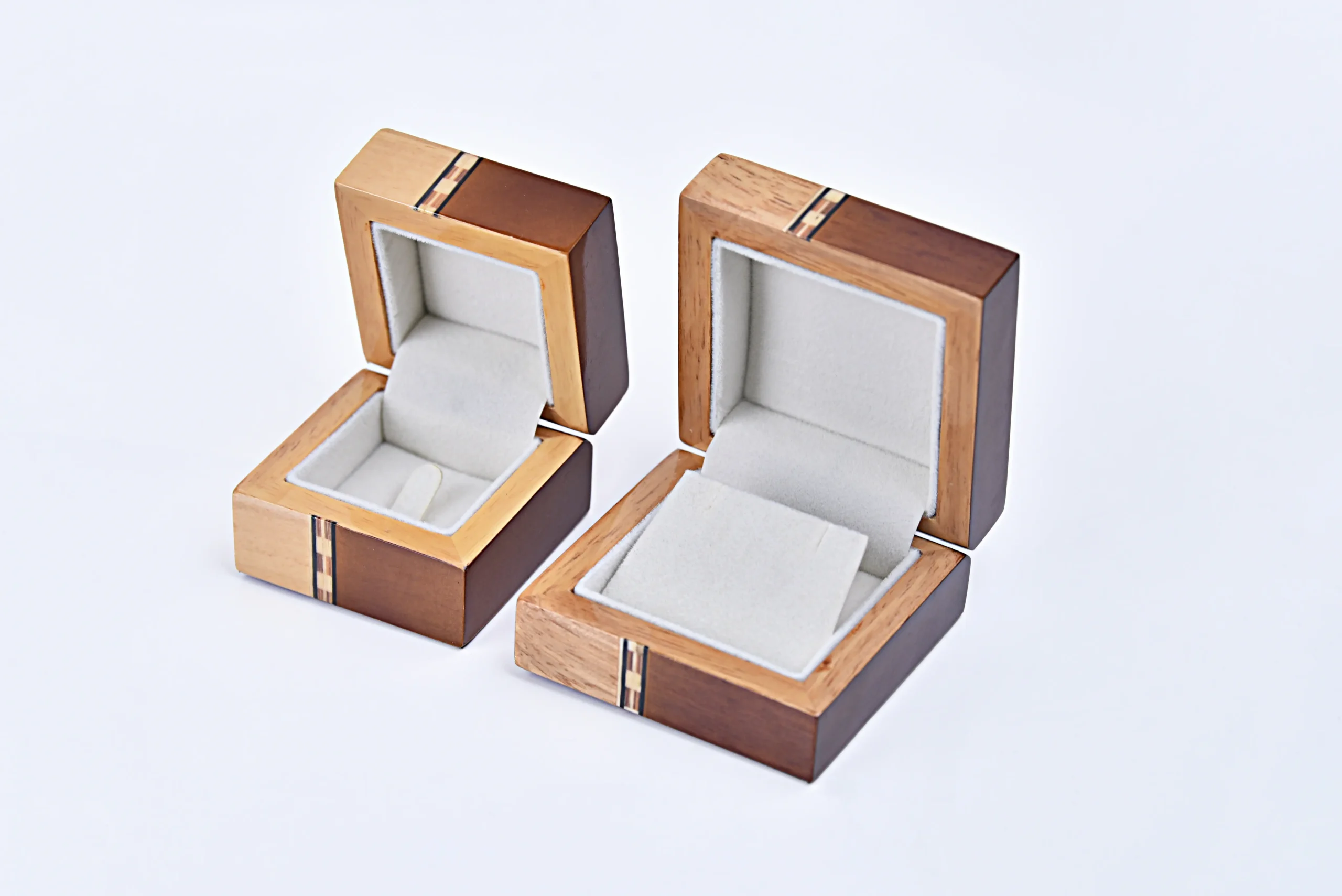 Personalized Recyclable Packaging for Small Jewelry Stores | Perfect for Jewelers Needing Green and Branded Packaging in Small Quantities - DSC 6662
