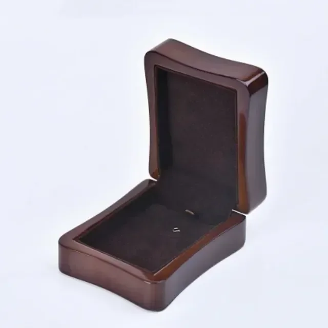 Personalized Wooden Jewelry Boxes with Velvet Interior | Custom Engraved Designs for Elegant Jewelry Storage Richpack Bulk Order Options - DSC 6714