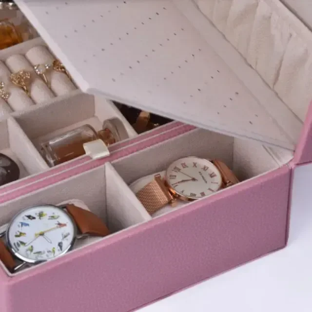 Secure Jewelry Boxes with Locks | Multi-Layer Lockable Jewelry Boxes Designed for Safekeeping Valuables in Style Perfect for Retail Businesses - DSC 8205
