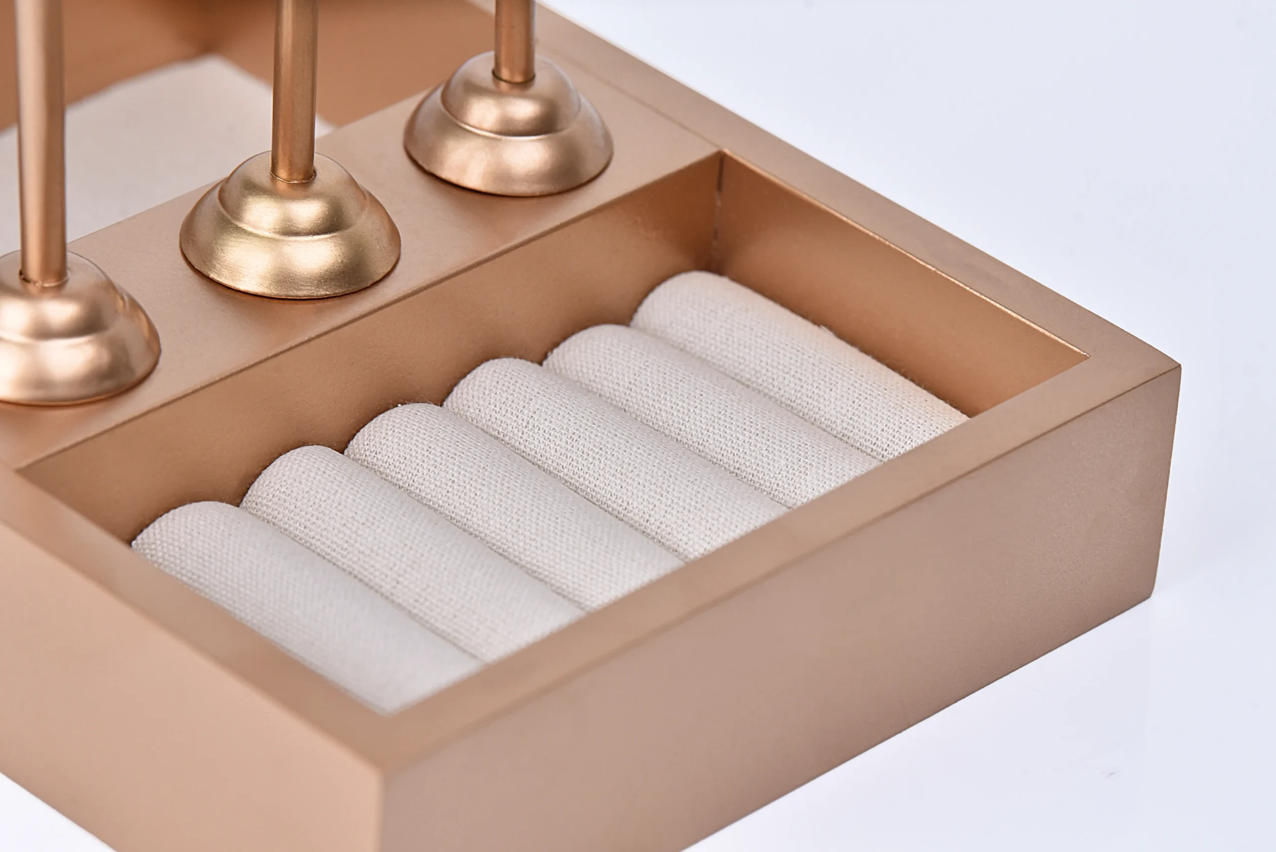 Richapck Sustainable Eco-Friendly Jewelry Displays for Sustainable Jewelry Brands | Showcase Your Ethical Designs with Environmentally Friendly Materials - DSC 8336