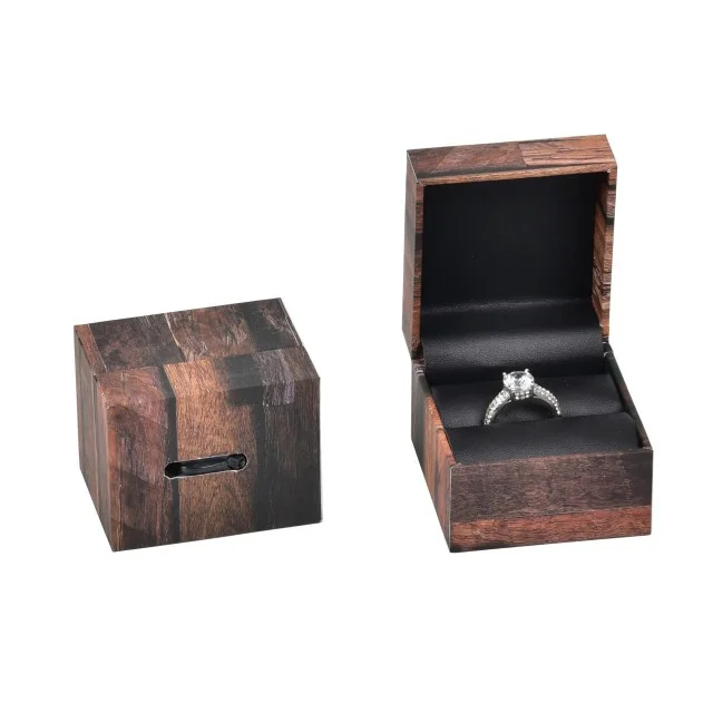 Richpack Eco-Friendly Bracelet Packaging | Sustainable Solutions for Retail and Gifts Customizable for Green Brand - H C01 WOOD1