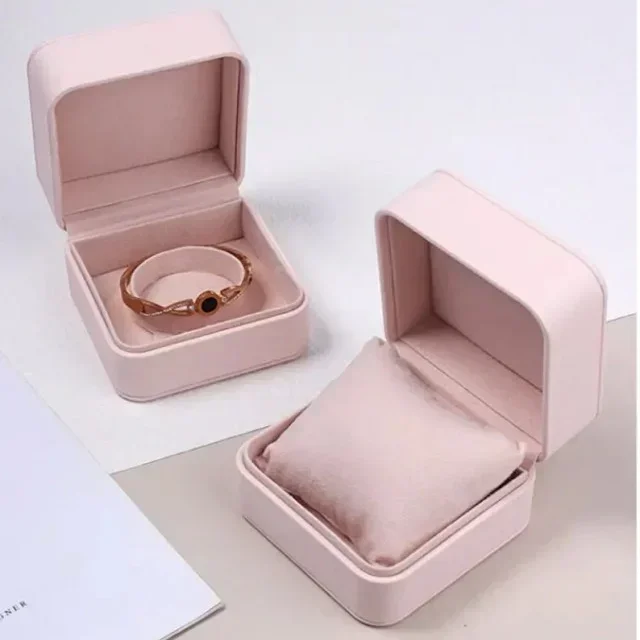Customized Bracelet Gift Boxes with Inserts | Elegant Packaging for Jewelry | Perfect for Retail and Gifting - PU leather jewelry case 096