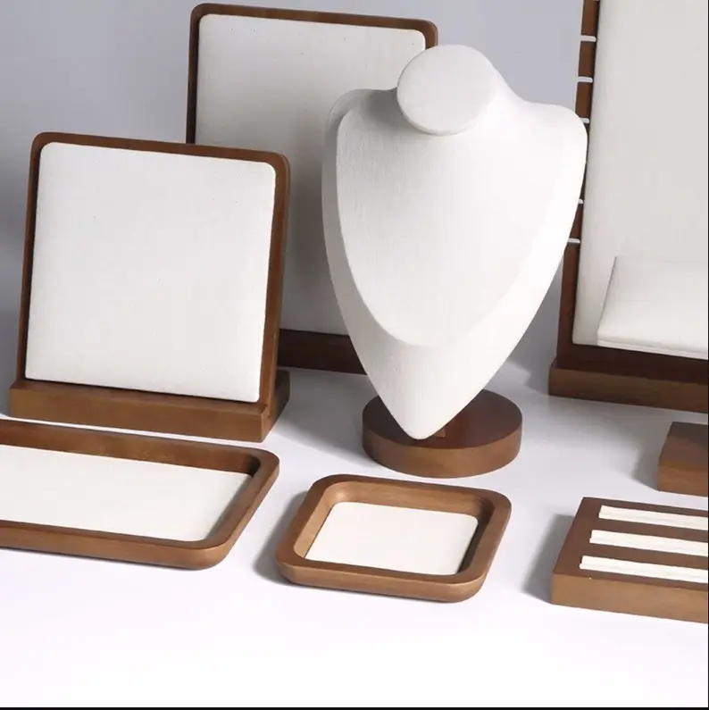 Secure Bespoke Jewelry Displays with Brand Protection | Designed for Jewelry Designers Seeking Exclusive, Custom Solutions to Safeguard Their Brand Identity - Retro Jewelry Display ,Velvet Je 262