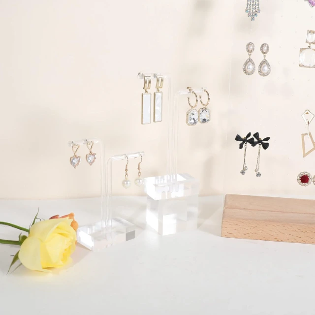 Versatile Transparent Earring Holders | Clear Display Solutions for Jewelry Merchants Needing Organized and High-Visibility Showcases for Retail Spaces - Transparent Earring Holders4
