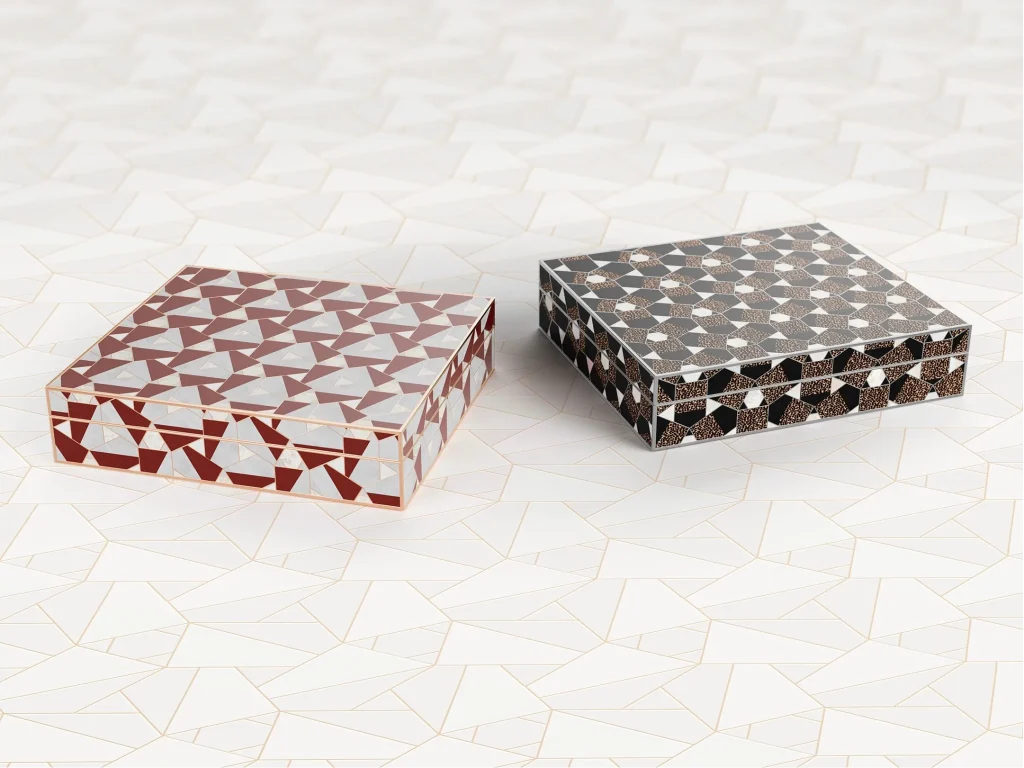 Top 10 Luxury Jewelry Packaging Designs to Impress Your Clients - Van Cleef & Arpels box