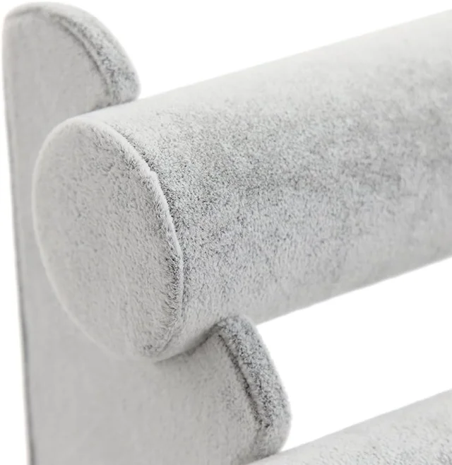Soft and Luxurious Velvet Bracelet Display Bars | Elegant Display Solutions for Jewelry Retailers Needing Plush Presentation for Fine Jewelry - Velvet bracelet display bars4