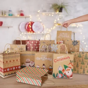 Sacs en papier de Noël festifs Richpack pour cadeaux et décorations | Sacs en papier de Noël écologiques pour l'emballage des fêtes et les célébrations - sacs de Noël en papier (1)