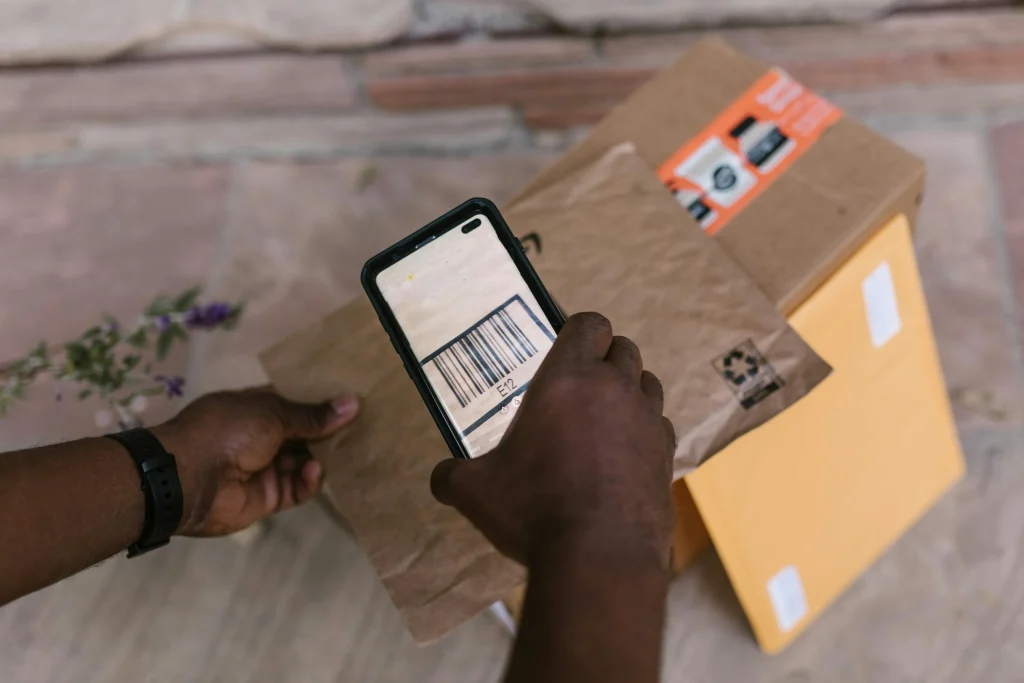 Top 10 Affordable Jewelry Packaging Solutions That Don’t Compromise on Quality - e commerce packaging solutions images 4 1024x683