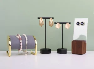 Tempat Perhiasan dan Anting Elegan Richpack untuk Dipajang dan Disimpan - Pamerkan Koleksi Anda dengan Tempat Anting Stud yang Bergaya - tempat perhiasan dan anting (5)