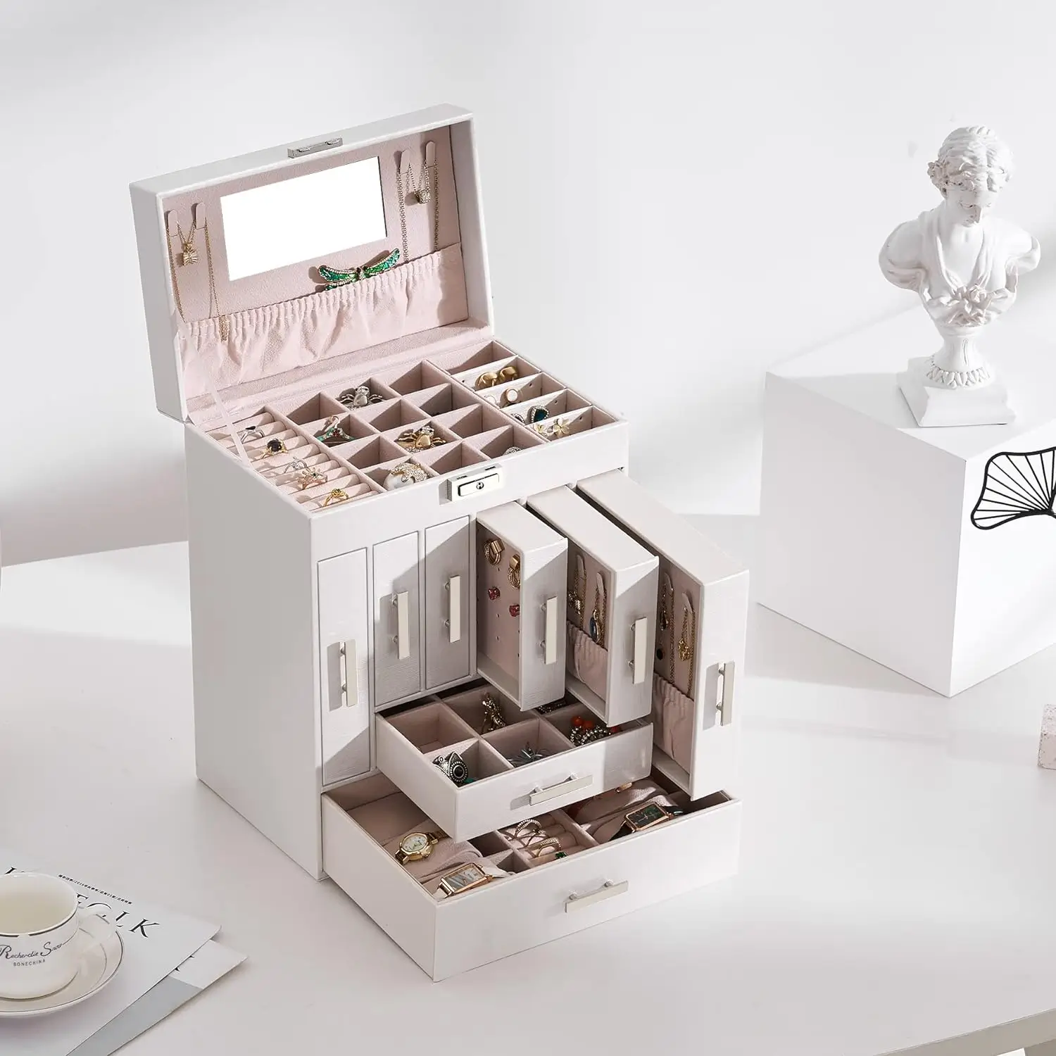 Maximize space with adjustable drawer jewelry organizers featuring multiple tiers. Designed for flexibility and convenience, these organizers allow for customized storage of your jewelry collection. Shop now for a versatile organization solution! - jewelry box 285