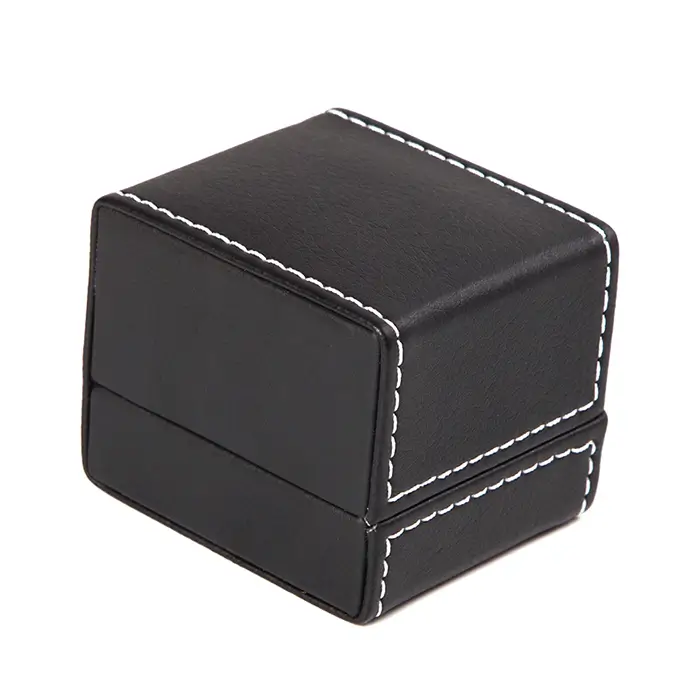 Luxurious Leather Jewelry Boxes | Custom Designs and Materials Options for High-End Jewelry Storage Richpack Jewelry Merchants - jewelry case 305