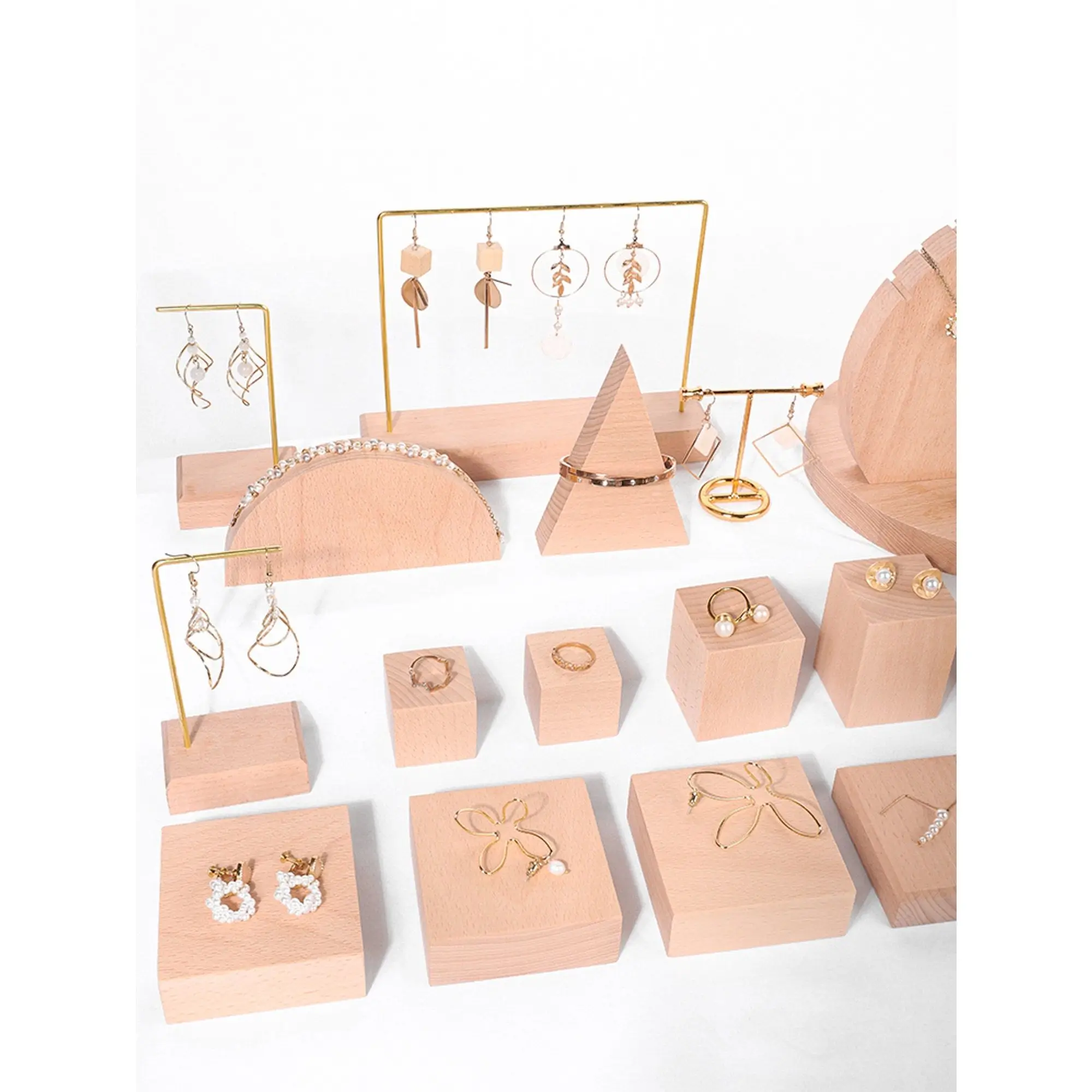 Bespoke Custom Jewelry Display Stands for High-Volume Orders | Crafted for Distributors Needing Reliable and Customizable Bulk Display Units - jewelry display 404