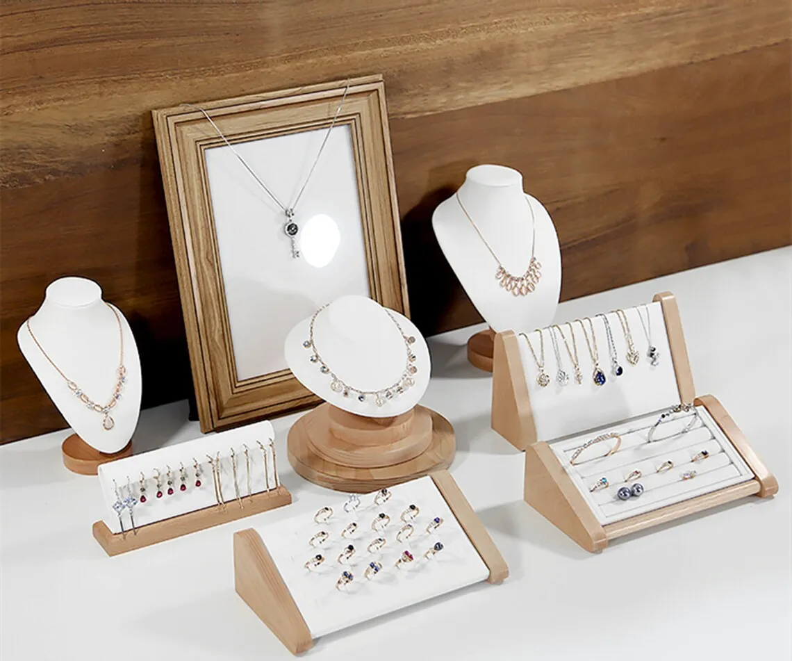 Custom Jewelry Showcase Display for Elegant Presentation – Stylish Jewelry Showcase and Jewelry Counter Displays for Retail Stores - jewelry showcase display (1)