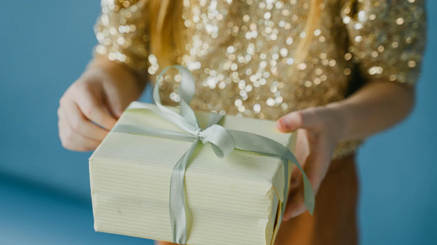 Case Study: Implementing Sustainable Packaging Solutions in a Global Jewelry Supply Chain - luxury jewelry box packaging blog feature image (105)