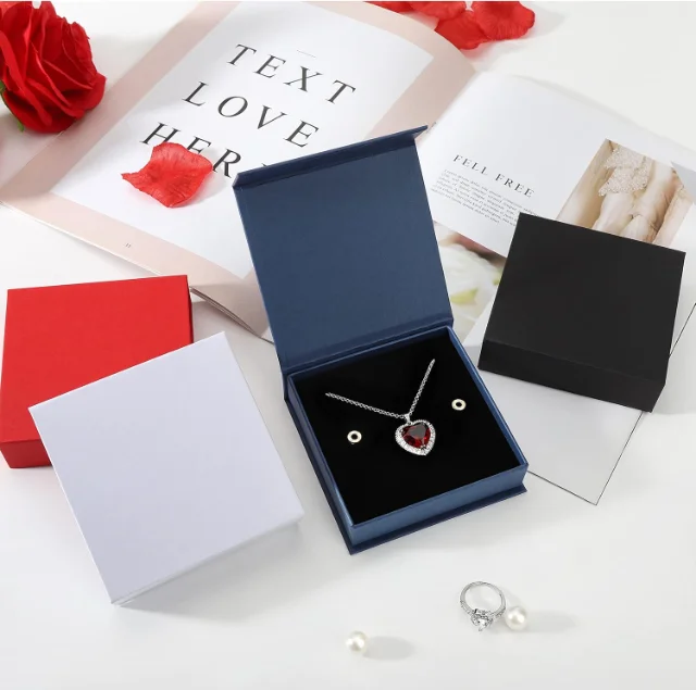 Richpack Magnetic Closure Necklace Gift Boxes for Secure and Elegant Display | Custom Sizes and Finishes for Retail & Bulk Orders - magnetic closure necklace gift boxes5