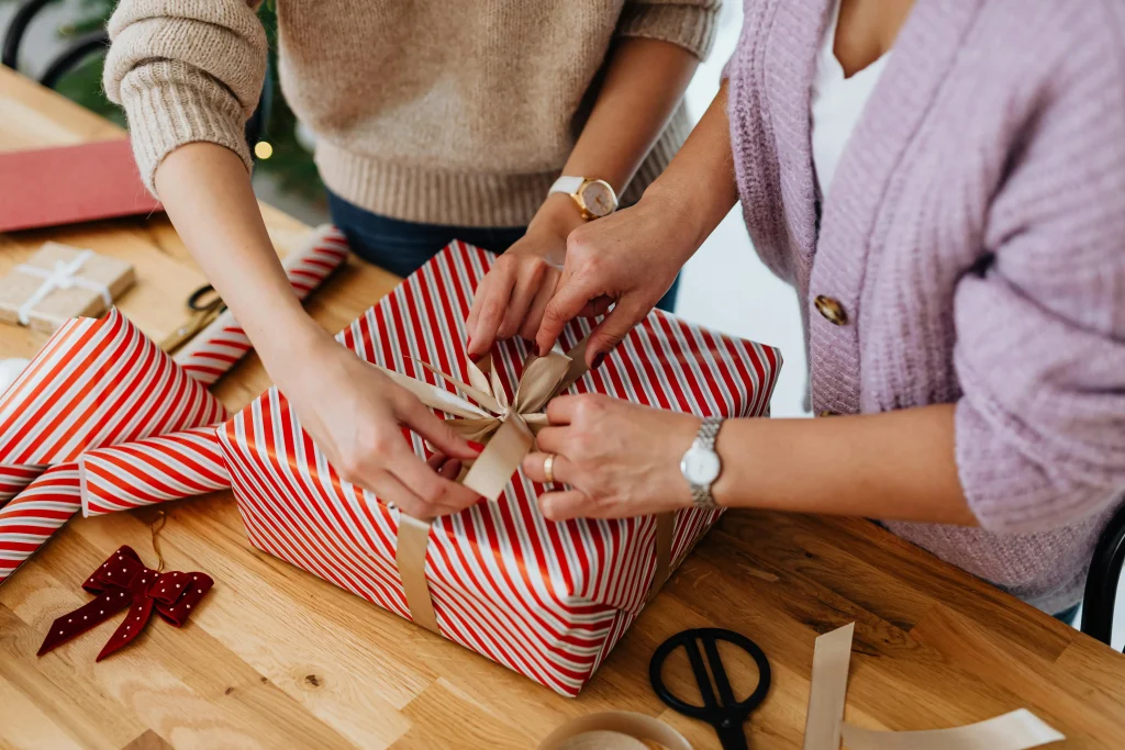 How We Test and Ensure the Safety of Our Custom Jewelry Boxes - pexels karolina grabowska 5469189 1024x683