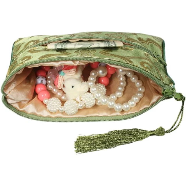 Eye-Catching Printed Silk Jewelry Pouches for Branding | Perfect Packaging for Jewelry Stores Looking to Elevate Their Brand Image - “printed silk jewelry pouches for branding”2