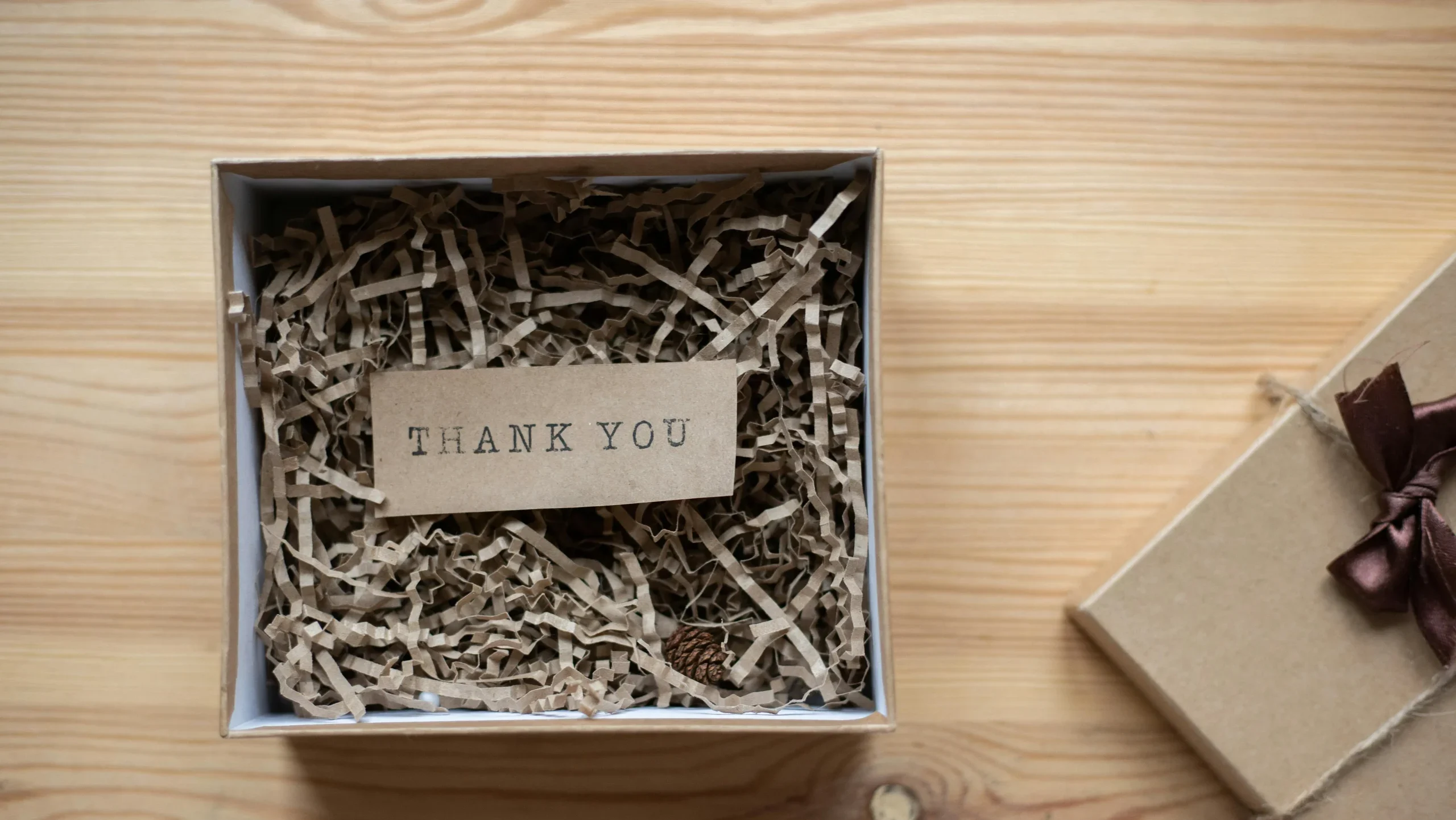 How to Utilize Recycled Materials in Jewelry Packaging - recycled jewelry packaging image (3)