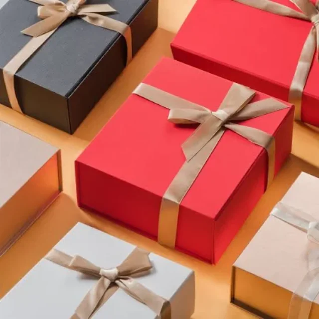 Seasonal Packaging for Special Occasions and Events | Customizable Designs for Festive Gifts Tailored Solutions for Businesses Richpack - shopping 9 2 (1)
