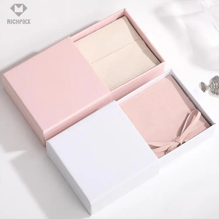Richapck Custom Jewelry Packaging Sets with Boxes, Pouches, and Cards | Premium Tailored Solutions for Jewelry Brands Seeking Bulk Packaging Customization - zt35 (2)