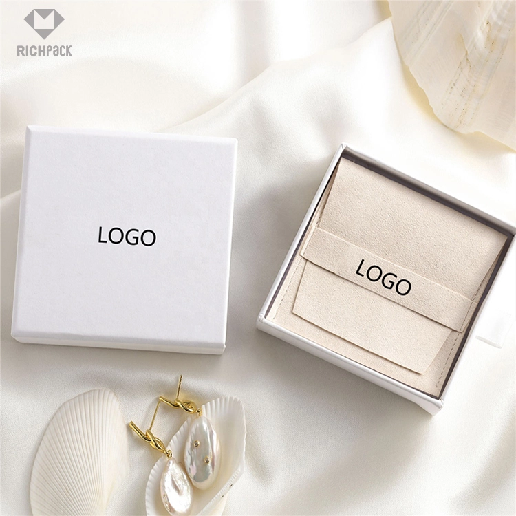 Custom Printed Packaging for E-Commerce Subscription Boxes | Designed for Online Retailers Needing Scalable and Memorable Packaging for Monthly Deliveries - zt41 (2)