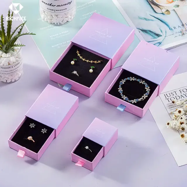 Affordable Gift Packaging Boxes for Bulk Orders | Cost-Effective Solutions for Large Purchases | Customizable Designs Available - zt54 (2)