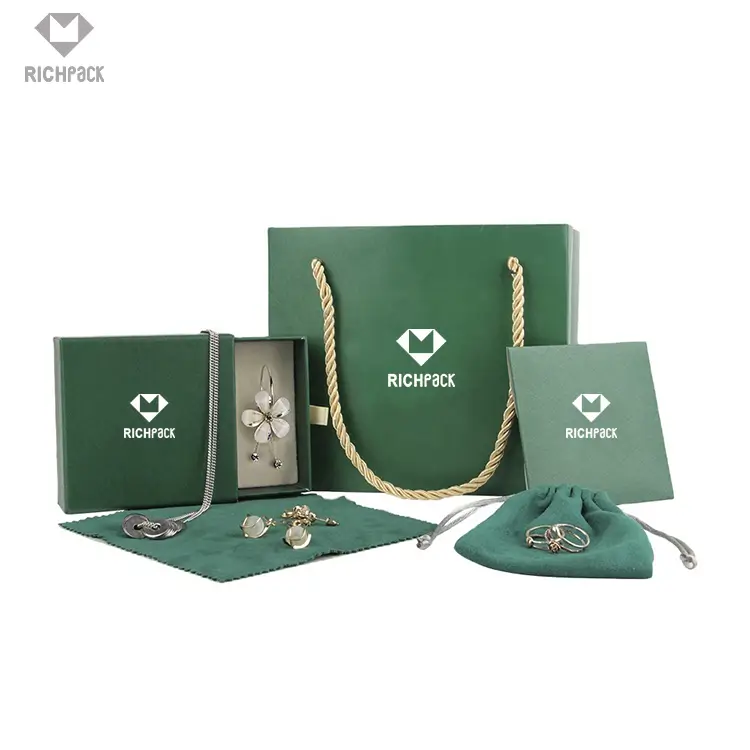 Custom Sustainable Packaging Solutions for Luxury Jewelry Brands | Crafted for Eco-Conscious Jewelers Needing Branded, and Elegant Green Packaging Options - zt76 (1)