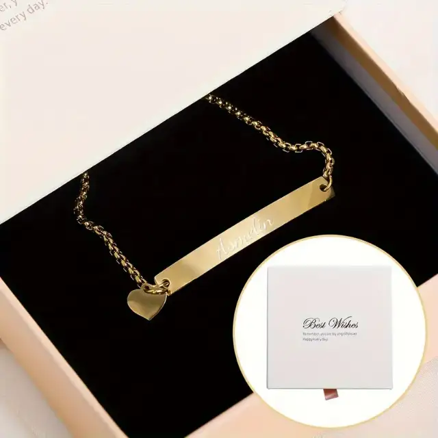 Shop Personalized Heart Bracelets with Custom Jewelry Boxes by Richpack | Perfect for Jewelry Brands - 9cfd50e9 4a14 414f 8997 59cd5a533456 (1)