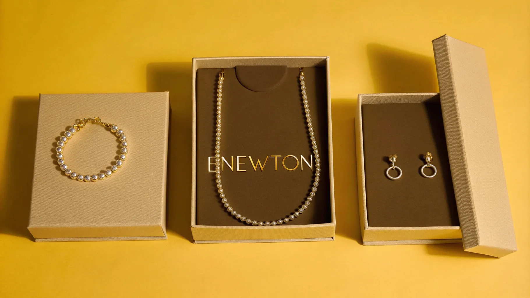 Top 7 Stunning eNewton Jewelry Pieces and How Packaging EnhancesTheir Beauty - enewton jewelry pieces and how packaging enhances (1)