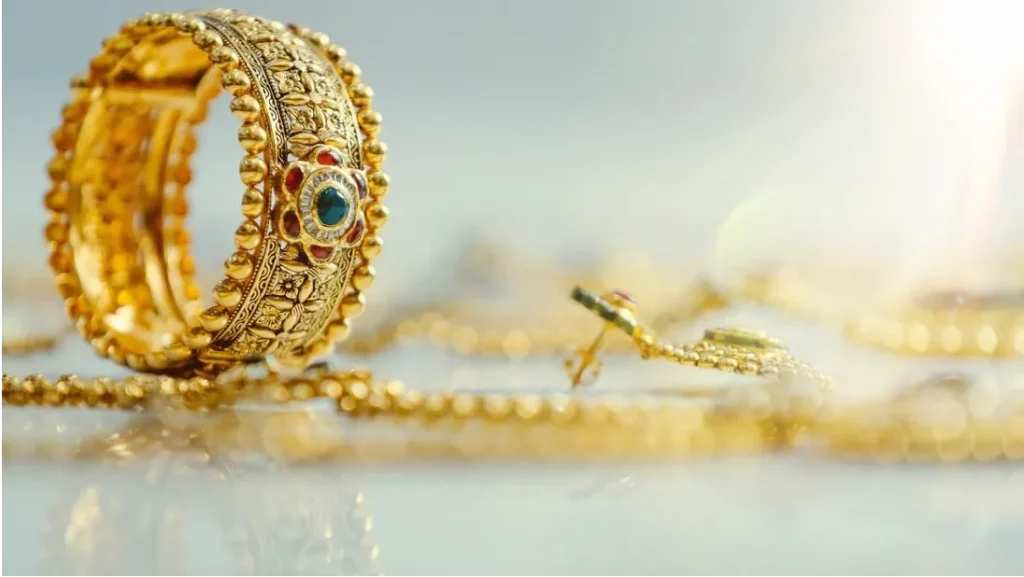 Essential Checklist for Selecting the Right Jewellery Box - luxury jewelry packaging (2)
