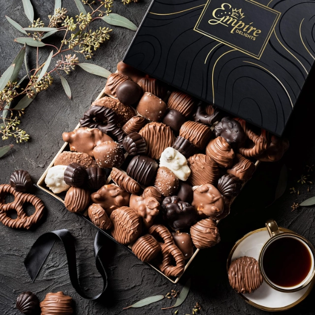 Luxury Chocolate Gift Box - A Sumptuous Box of Rich Tastes for the Discerning - Deluxe Chocolate Gift Box 1