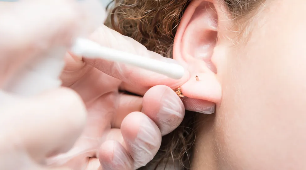 Helix Piercing Jewellery for Sensitive Ears: Quality Packaging and Materials Considerations - Helix Piercing Jewellery packaging (1)