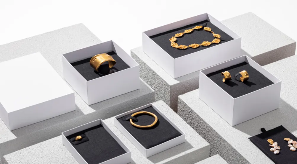 Helix Piercing Jewellery for Sensitive Ears: Quality Packaging and Materials Considerations - Helix Piercing Jewellery packaging (7)